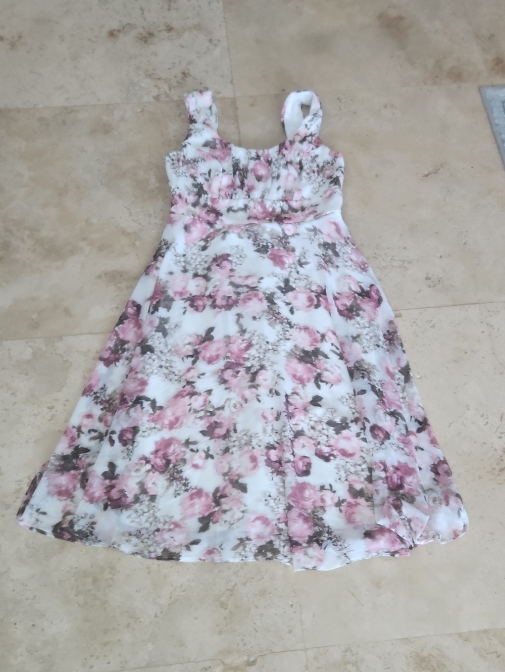 connected apparel White Floral Sundress with Pink Roses